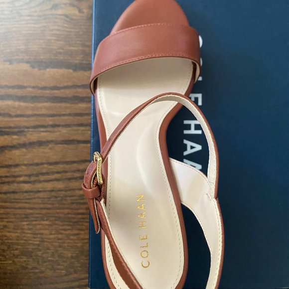Cole Haan Sandals (Josie Block Heel) in Brown Leather Size 5.5-B - Picture 2 of 8